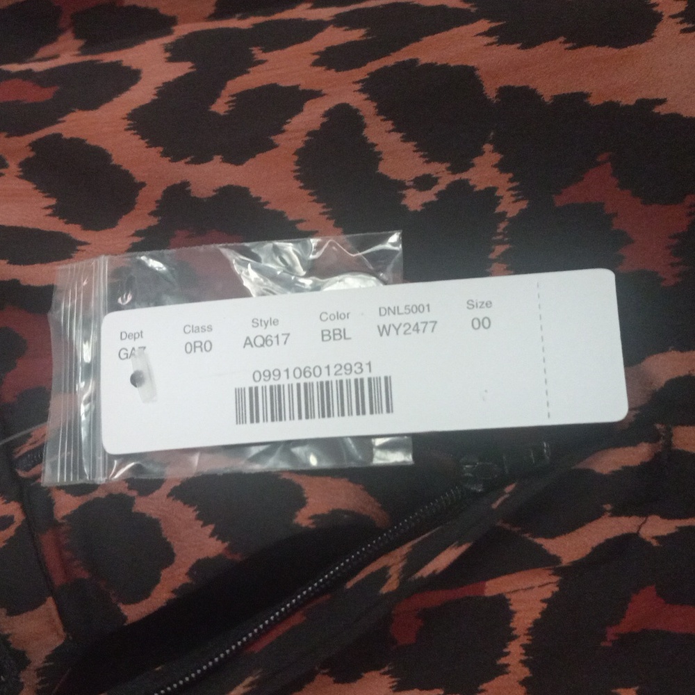 Leopard slacks - Picture 5 of 6